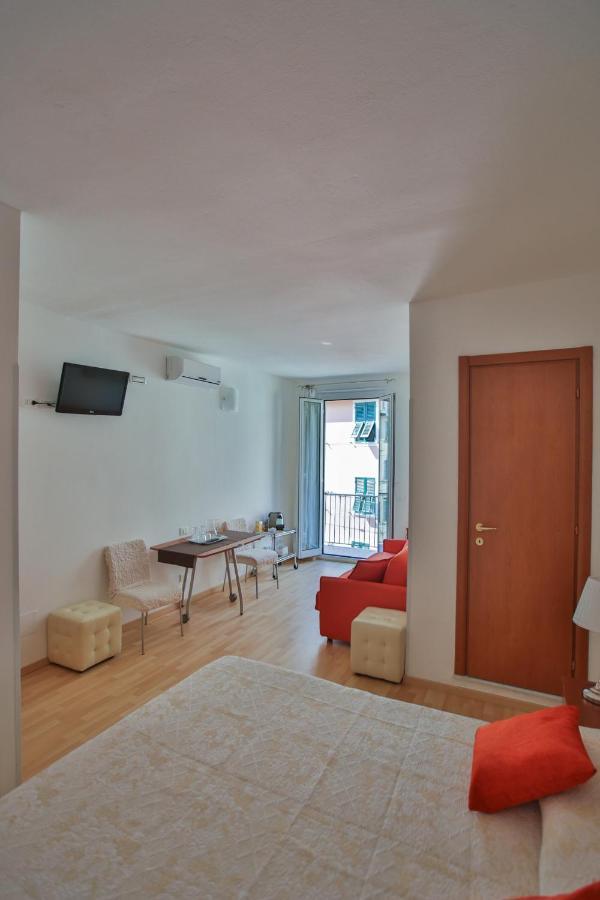 Cateo Hotel Riomaggiore Luaran gambar