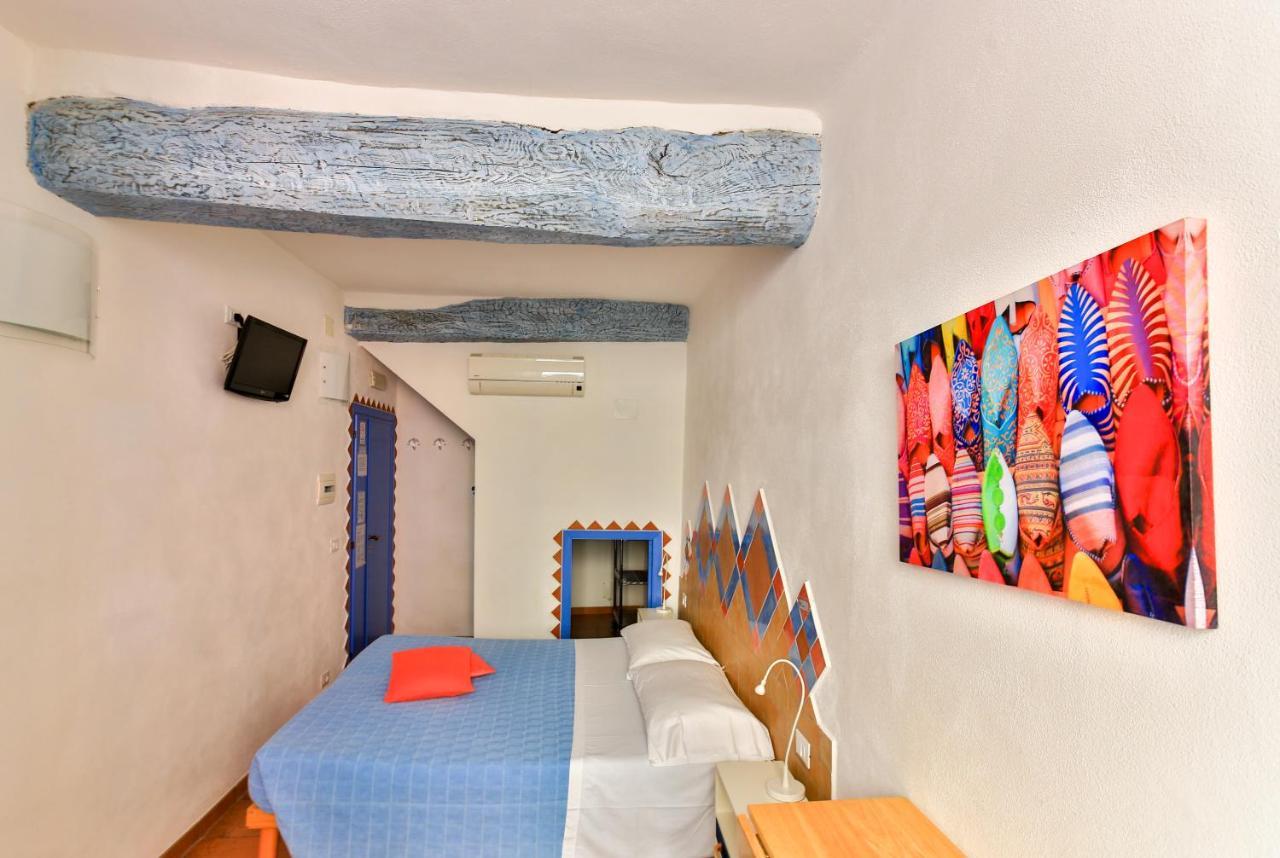 Cateo Hotel Riomaggiore Luaran gambar